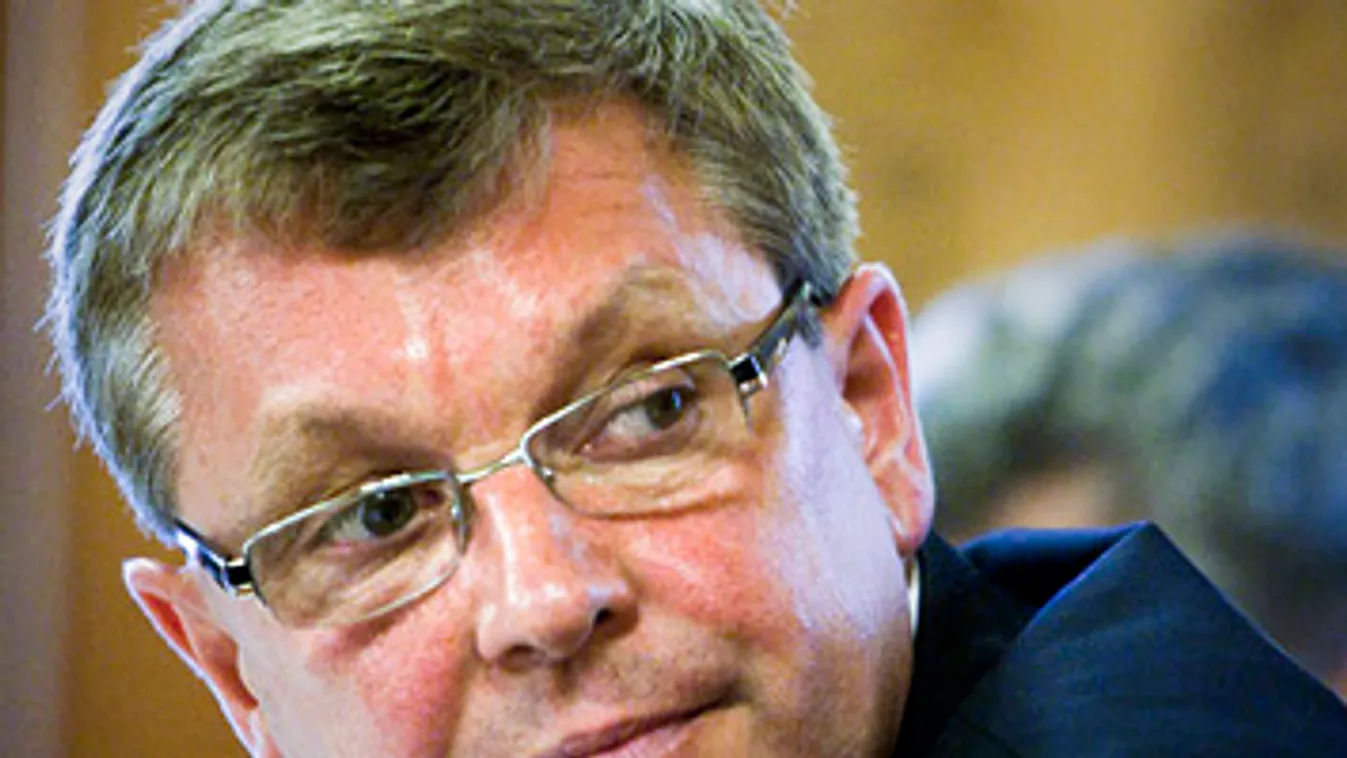 Matolcsy György, nemzetgazdasági miniszter, leminősítés
