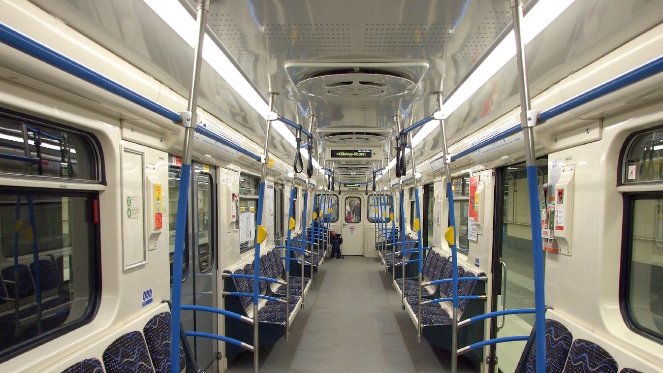 metró, metróállomás, metrómegálló, peron, utas, Budapest, M3-as jelű metró, M3-as metróvonal, 3-as metróvonal 