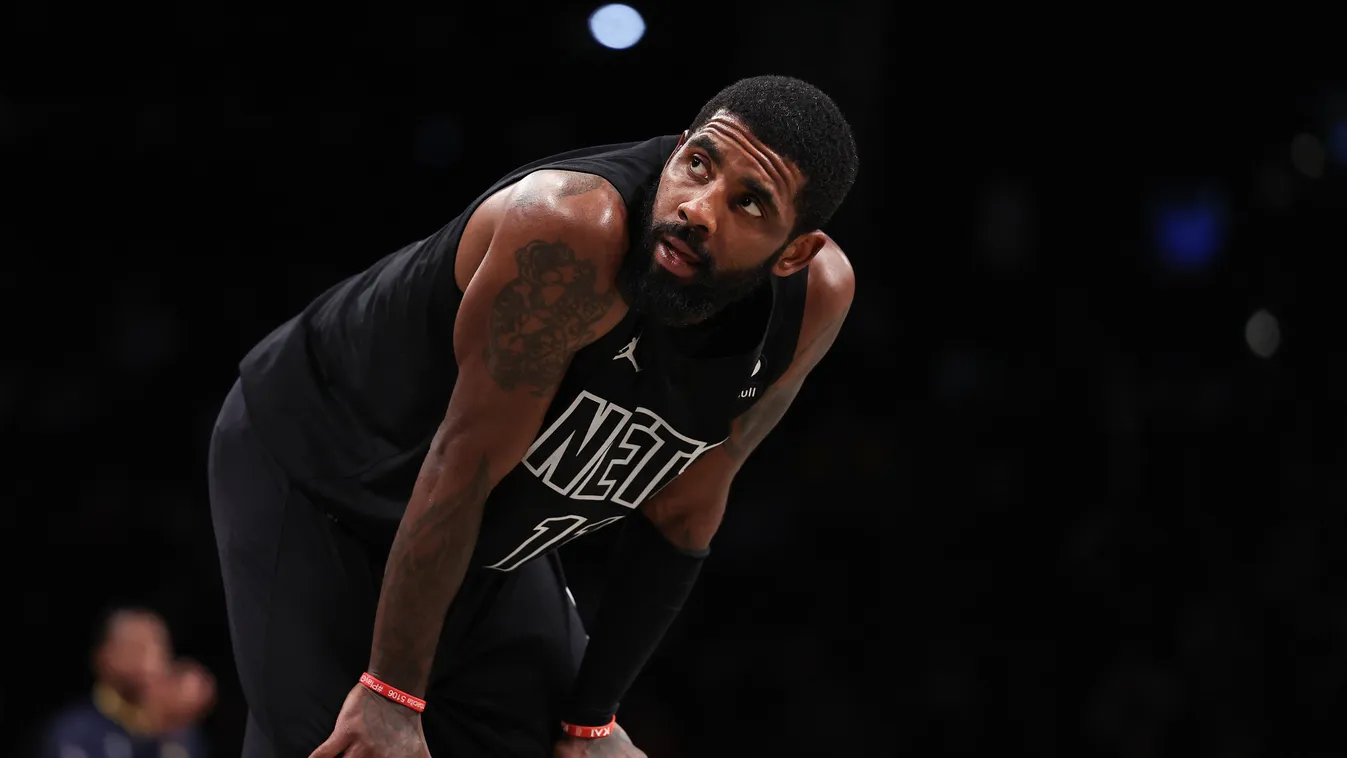 NBA's Nets suspend Irving at least five games in antisemitism furore bb/rcw People Sports Ball Basketball - Sport USA Sports Court New York City One Person Color Image Incidental People Photography Eleventh Brooklyn Nets - Basketball Team Chicago Bulls NB