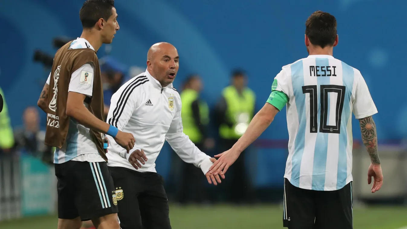 Az argentin válogatott szövetségi kapitánya, Jorge Sampaoli Messitől kérdezte, cseréljen-e 