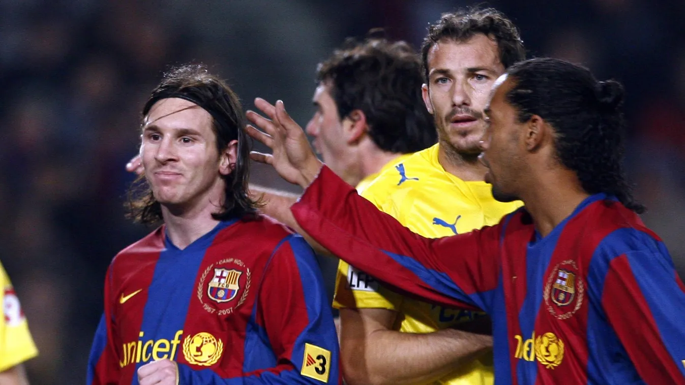 - Square Horizontal, Ronaldinho, Messi 