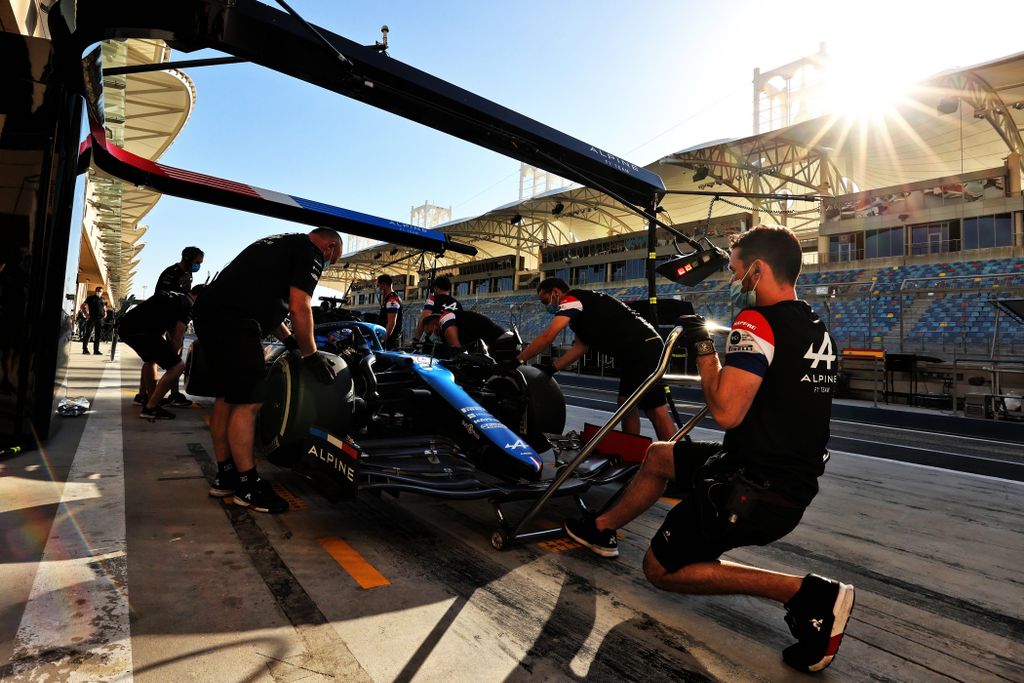Forma-1, Fernando Alonso, Alpine, Bahrein teszt 3. nap 
