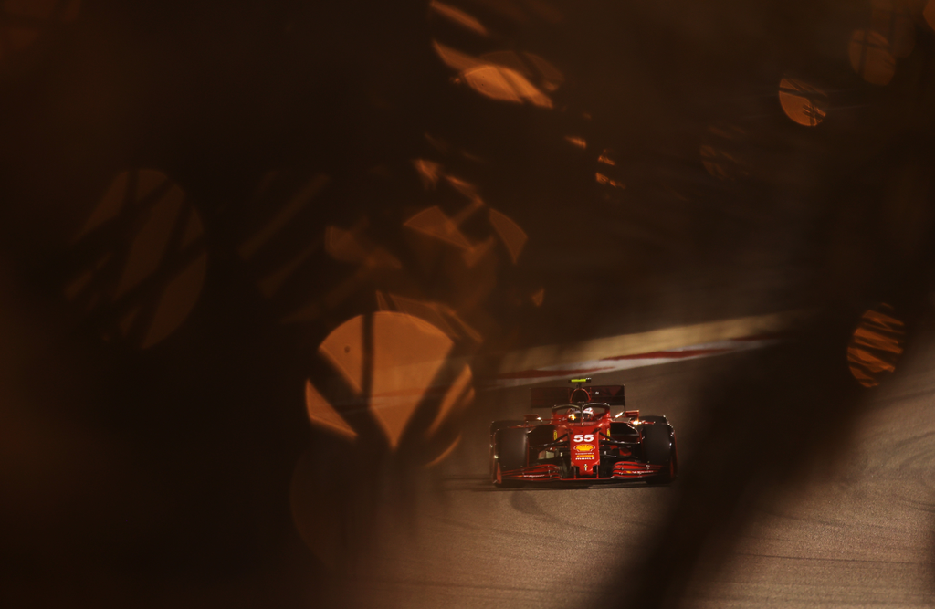 Forma-1, Carlos Sainz, Ferrari, Bahreini Nagydíj 2021, szombat 