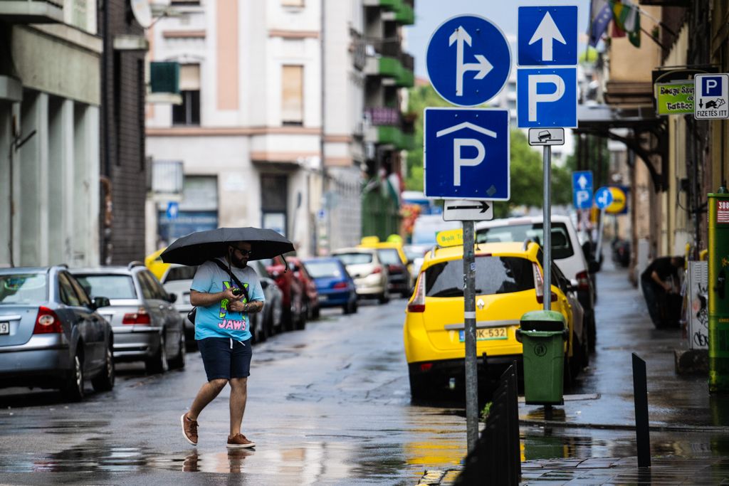 eső, esőzés, esős, idő, időjárás, Budapest, 2023.07.13., lehűlés, hűsítő, hűsít 