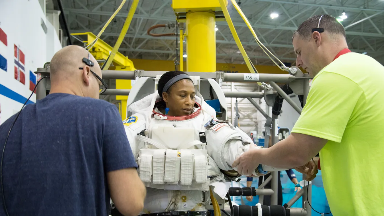 Jeanette Epps, NASA 