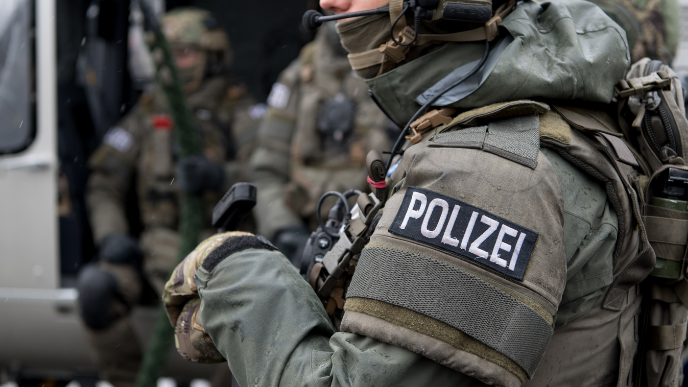 German police's Special Deployment Commando, SEK, német kommandó 