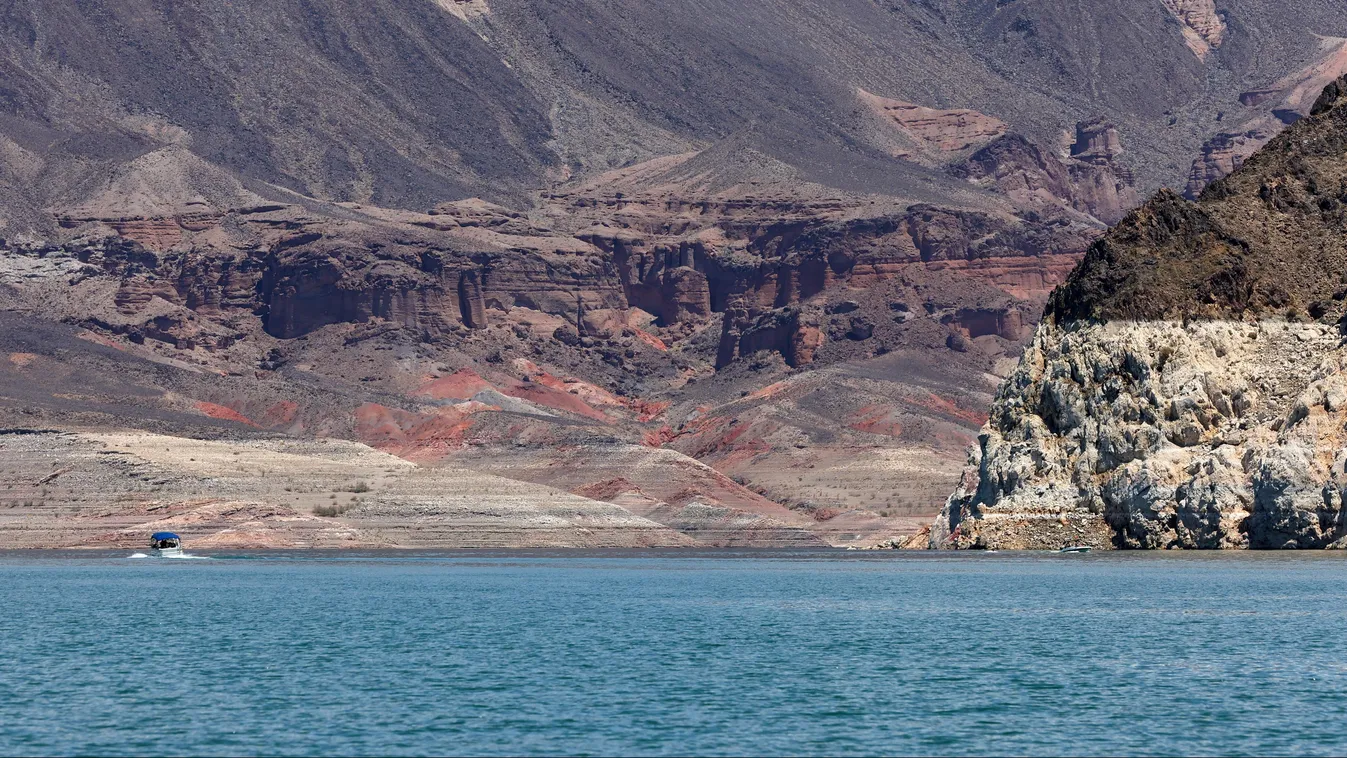 Lake Mead Falls To Just 27% Capacity GettyImageRank2 Color Image Horizontal ENVIRONMENT 