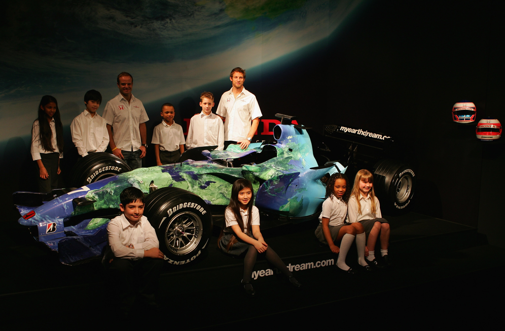 Forma-1, Rubens Barrichello, Jenson Button, Honda Racing F1 Team, Natural History Museum 2007 bemutató 