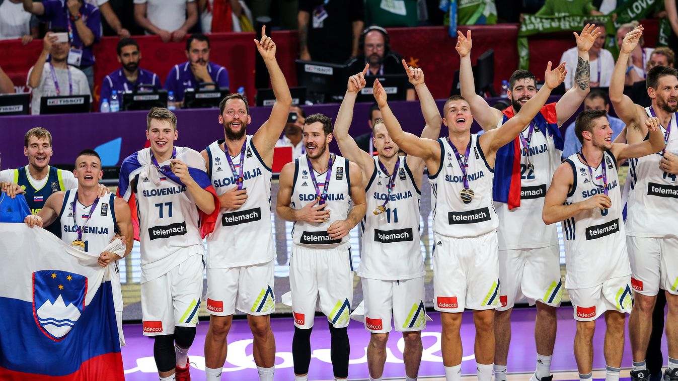 Slovenia vs Serbia : FIBA EuroBasket 2017 BASKETBALL celebrate Male TROPHY Cup MEN'S basketballer 2017 FIBA EuroBasket 
