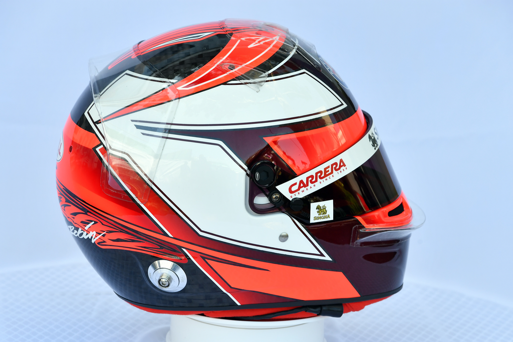 Forma-1, Kimi Räikkönen sisakja 