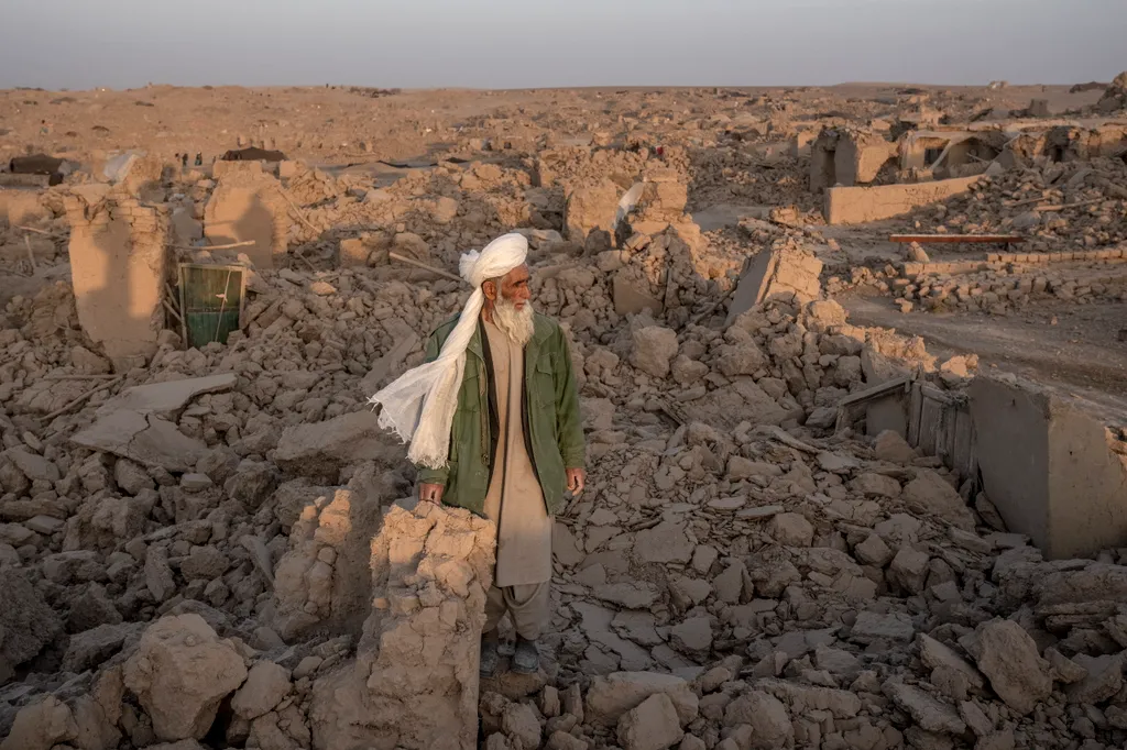 Zenda Dzsar körzet, 2023. október 11., földrengés, afganisztán, Herát, 6,3-as erősségű 