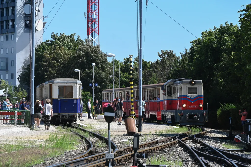 gyermekvasút, Széchenyihegy, 75 éve, vasút, Budapest 