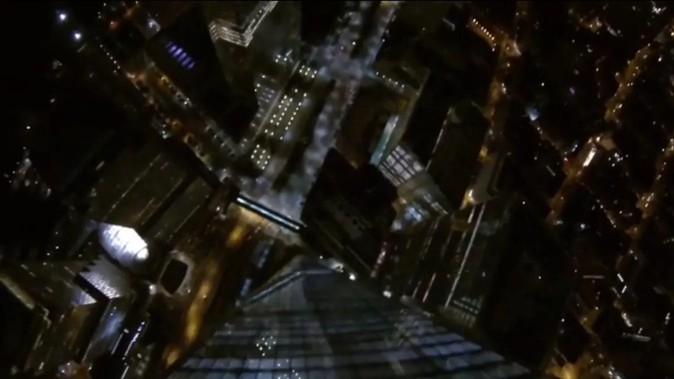 Bázisugrás a One World Trade Center tetejéről 