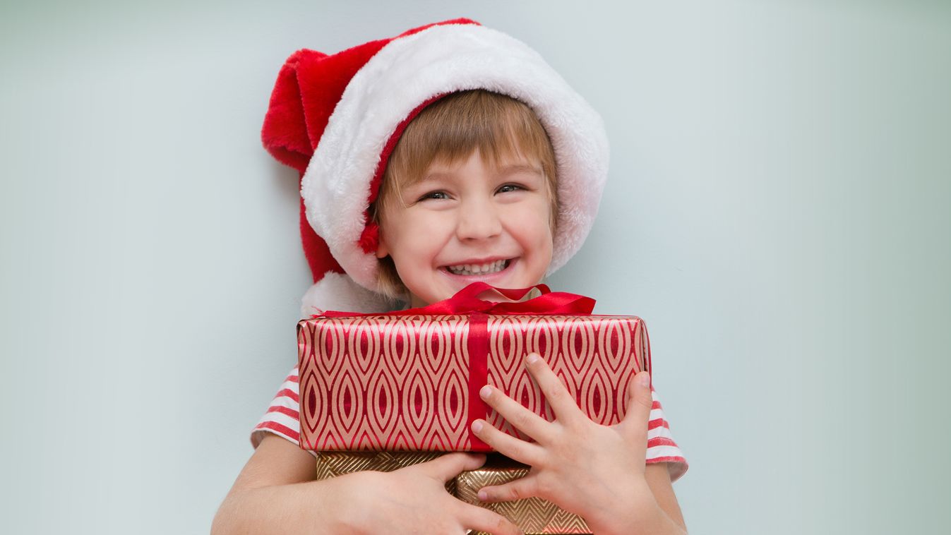 Legyen minden családnak boldog karácsonya! szegény gyerek ajándékozás jótékonyság 