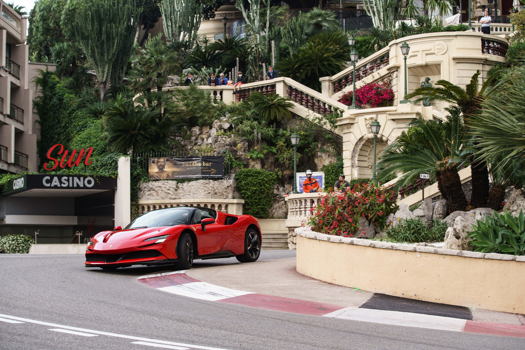 Forma-1, Charles Leclerc, Ferrari SF90 Stradale, Monaco 