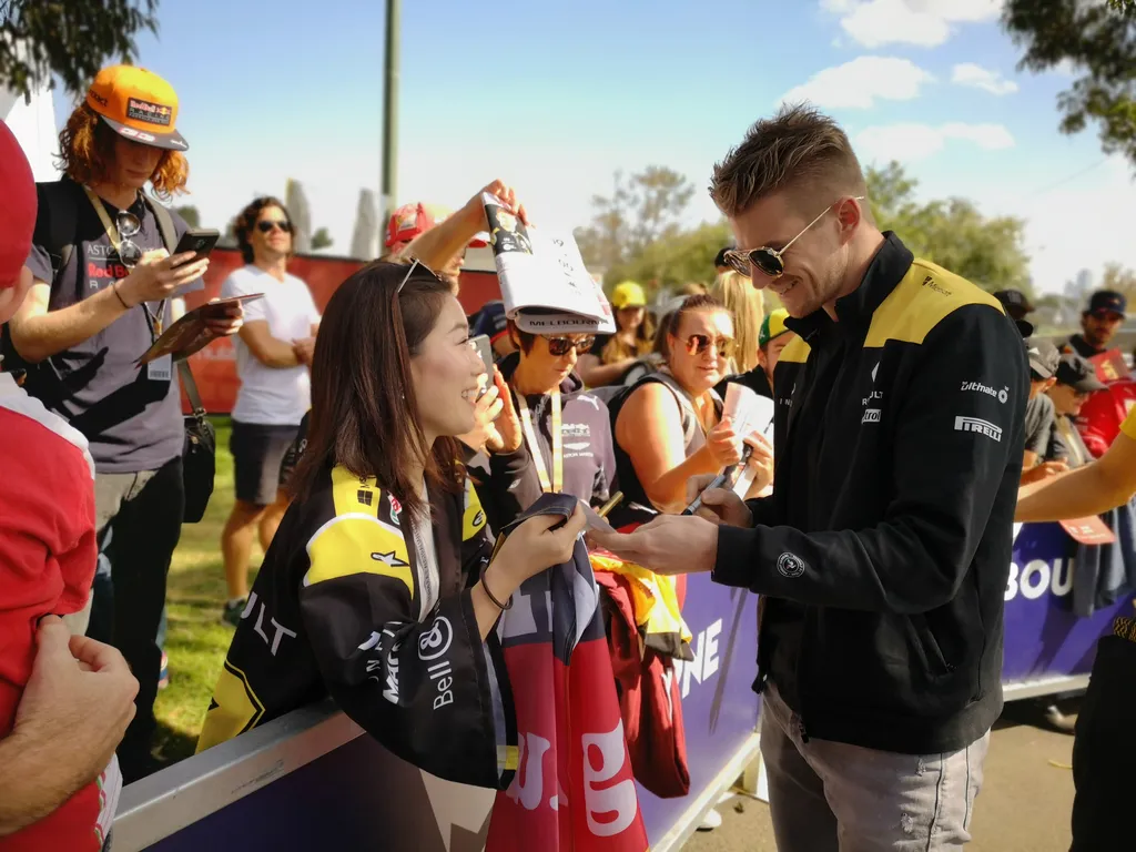 Forma-1, Nico Hülkenberg, Renault F1 Team, Ausztrál Nagydíj, Melbourne Walk 