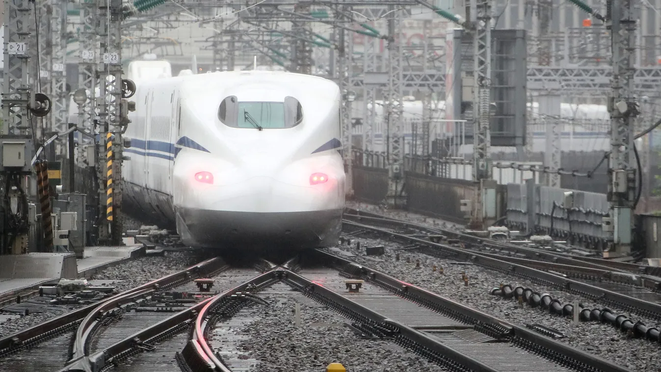Shinkansen 360km/h test unveiled
japán golyóvonat, N700S 
New Shinkansen N700S unveiled 
