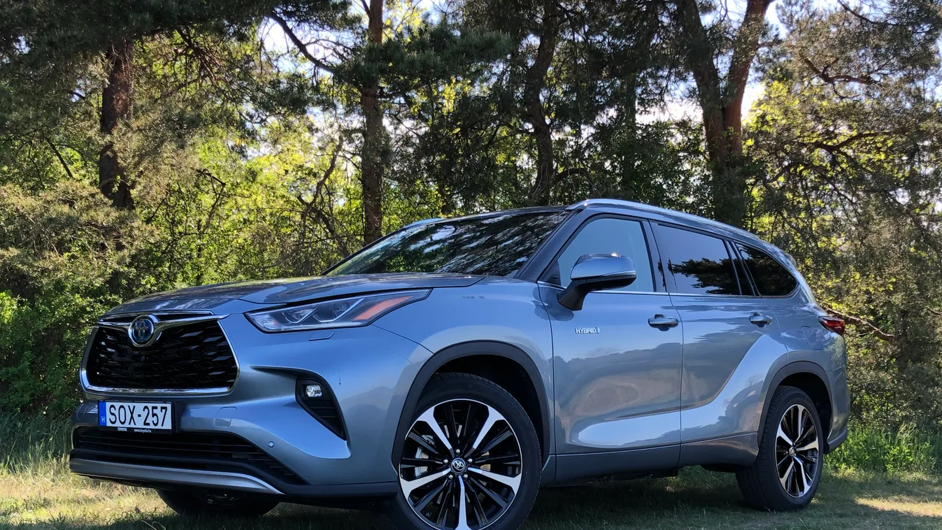 Toyota Highlander 2,5 Hybrid Executive teszt (2021) 