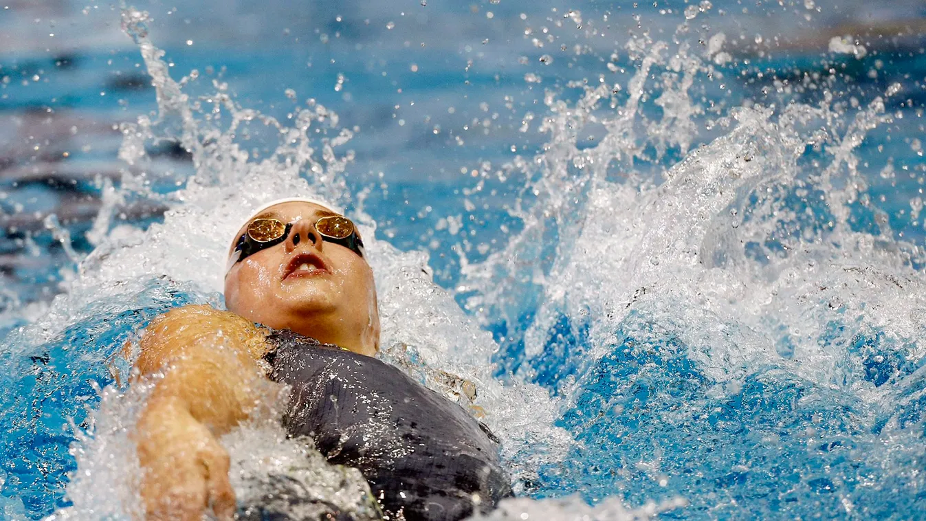 Hosszú Katinka akció FOTÓ FOTÓTÉMA Közéleti személyiség foglalkozása SPORT sportoló SZEMÉLY úszó versenyez 
