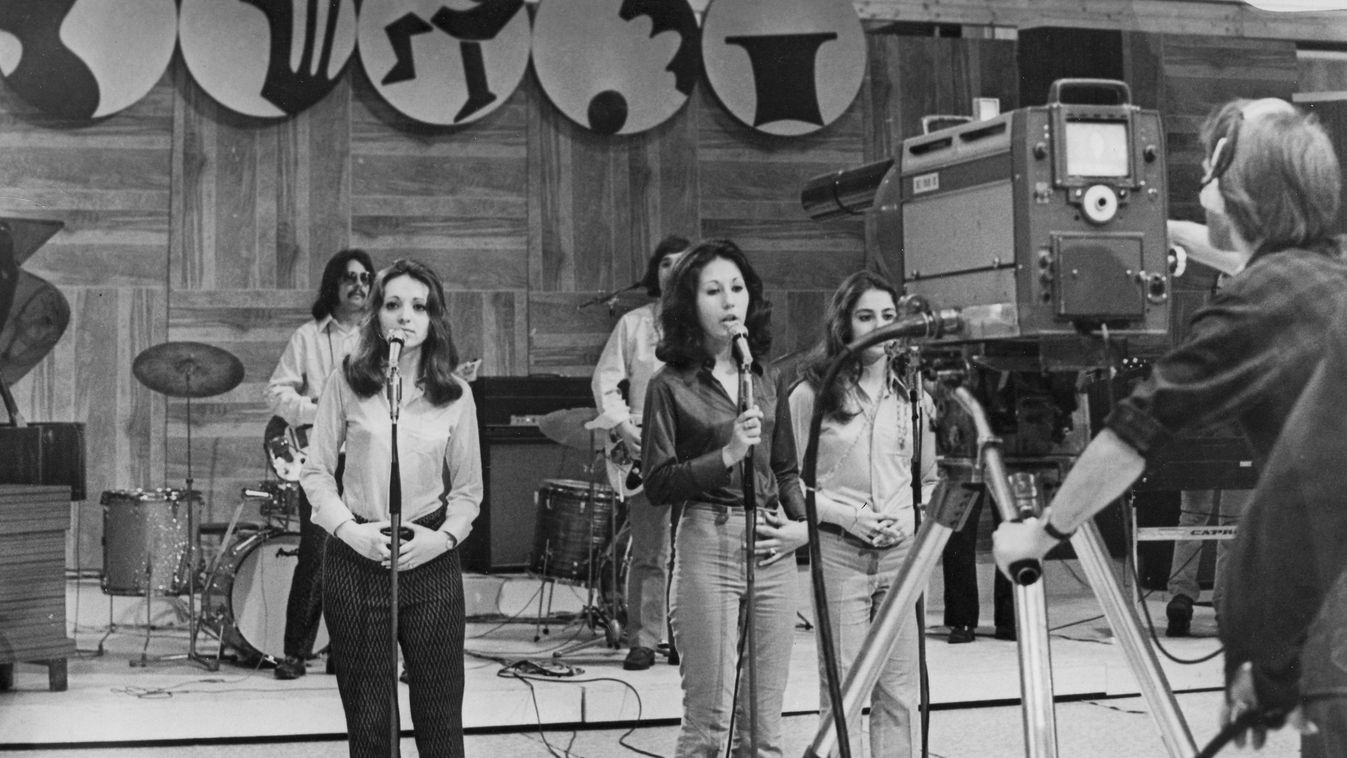 Ki mit tud?, 1972, Mikrolied vokálegyüttes, Herczku Annamária, Selényi Hédi és Várszegi Éva 