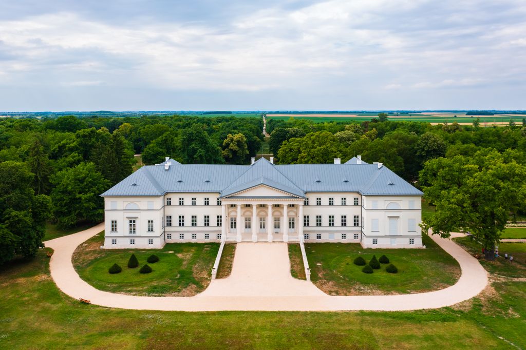Gyönyörű képeken Magyarország legszebb palotái, kastély, palota, épület, Dég, dégi palota 