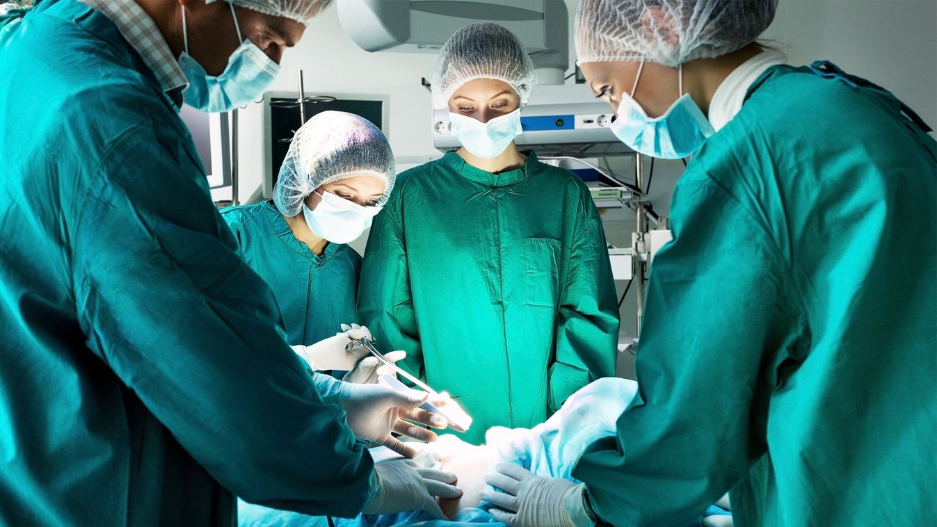 műtét operáció
Daganat helyett egy műanyag bója volt a férfi tüdejében 