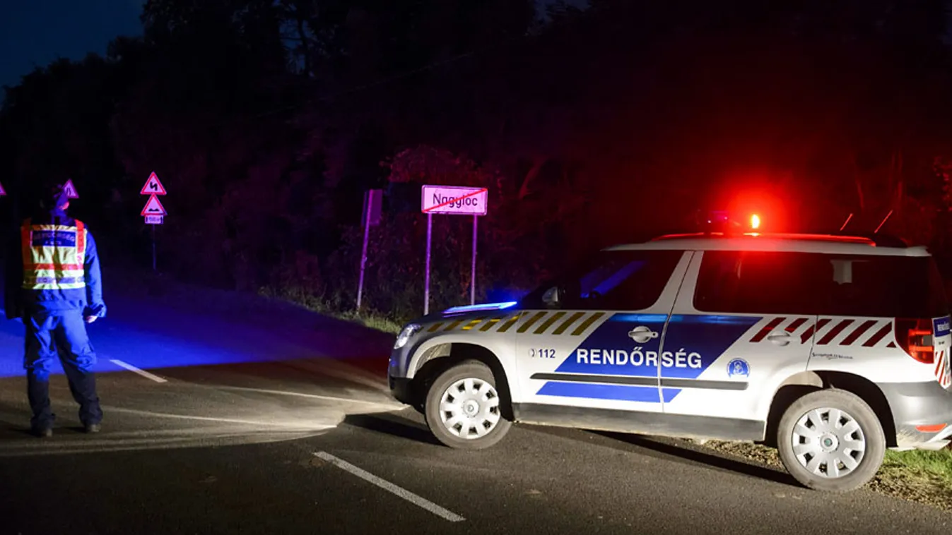 Rendőrségi útzár a Nógrád megyei Nagylóc határában, miután balesetet szenvedett a Hende Csaba honvédelmi minisztert szállító autó Nagylóc és Zsunypuszta között
