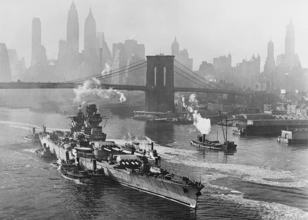 Brooklyn híd, 140, World War Two: War at Sea 1943 asdip huty28524 