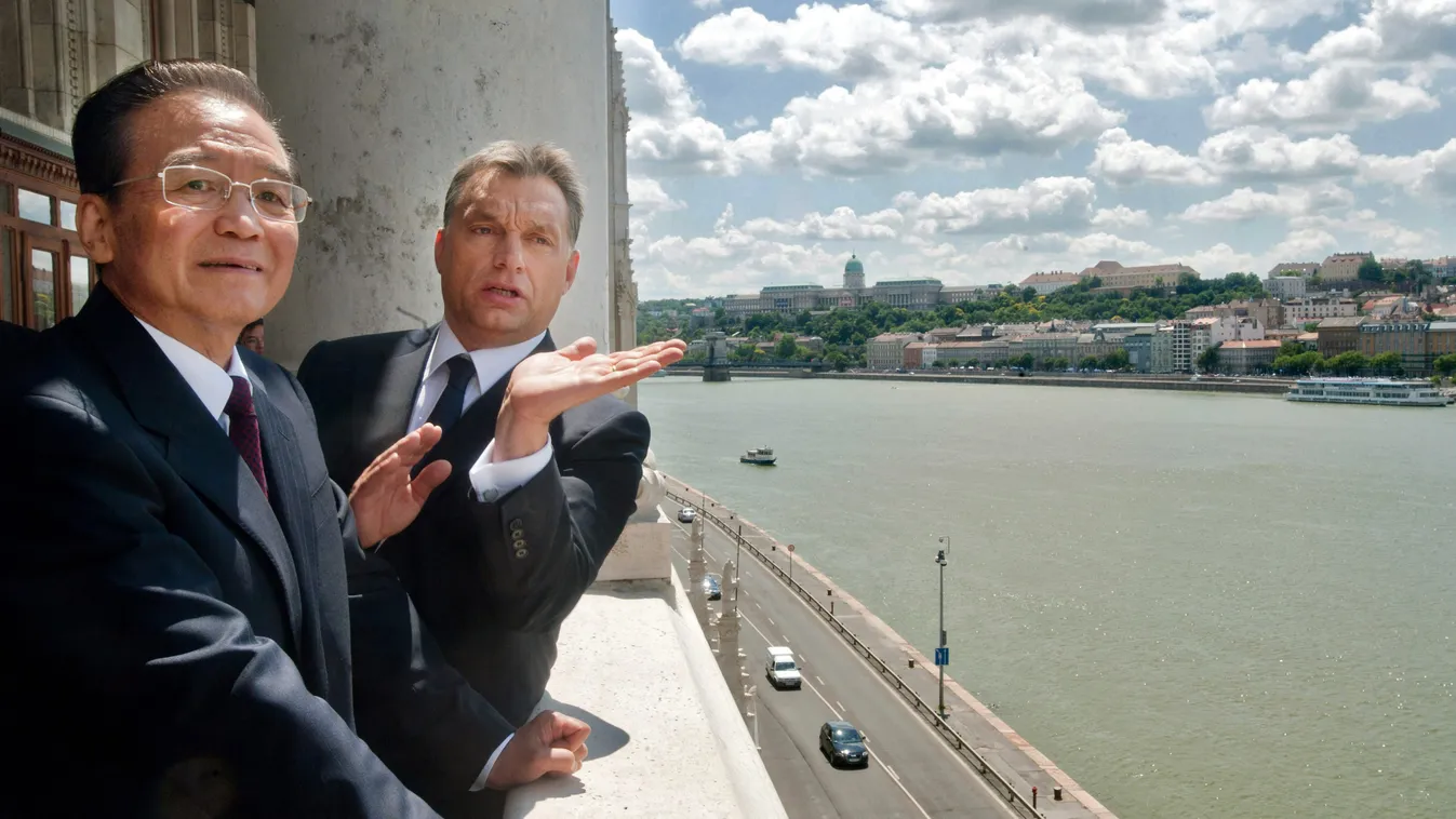 Keleti nyitás, Orbán Viktor, Ven Csia-pao, országház, erkély, Duna