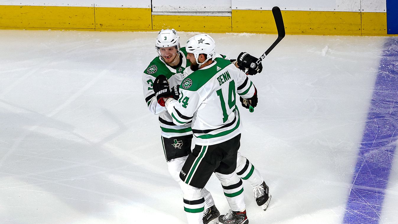 Dallas Stars v Vegas Golden Knights - Game One GettyImageRank1 People SPORT HORIZONTAL Full Length ICE HOCKEY Scoring Canada Alberta Winter Sport Edmonton Two People Photography National Hockey League Dallas Stars Playoffs Game One Stanley Cup Playoffs NH