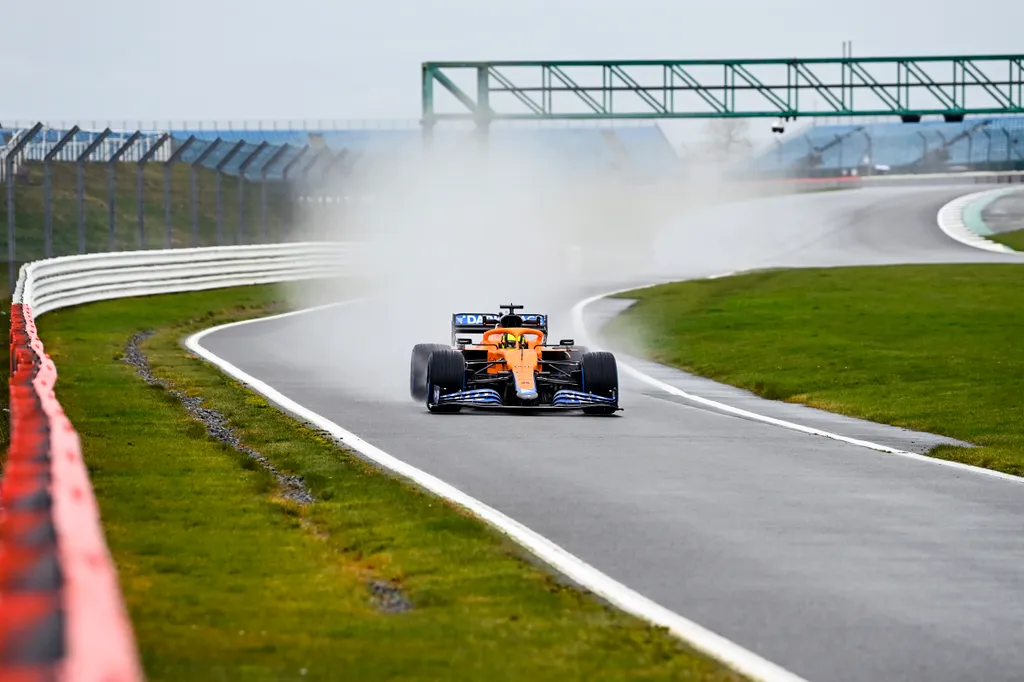 Forma-1, Lando Norris, McLaren, Silverstone, 2021 