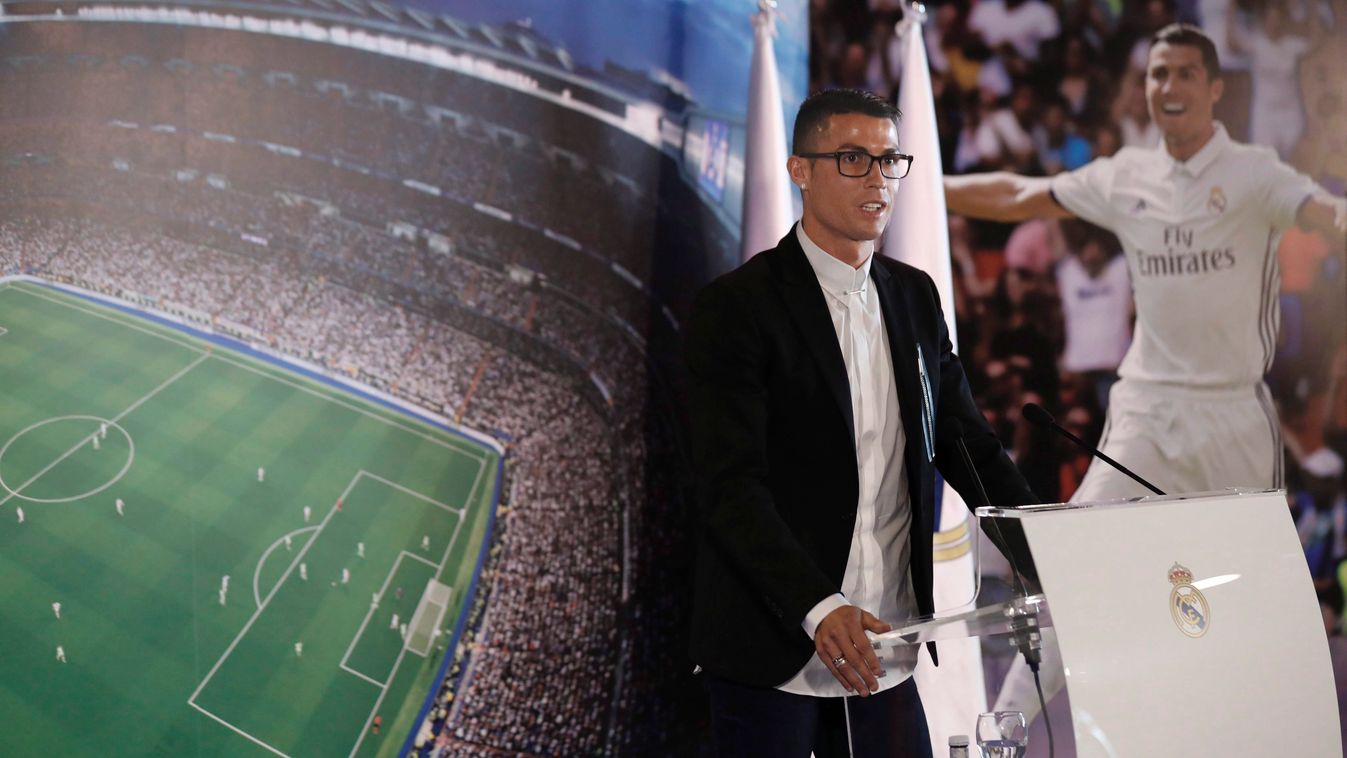 Cristiano Ronaldo 2021 Real Madrid labdarúgó labdarúgás foci 