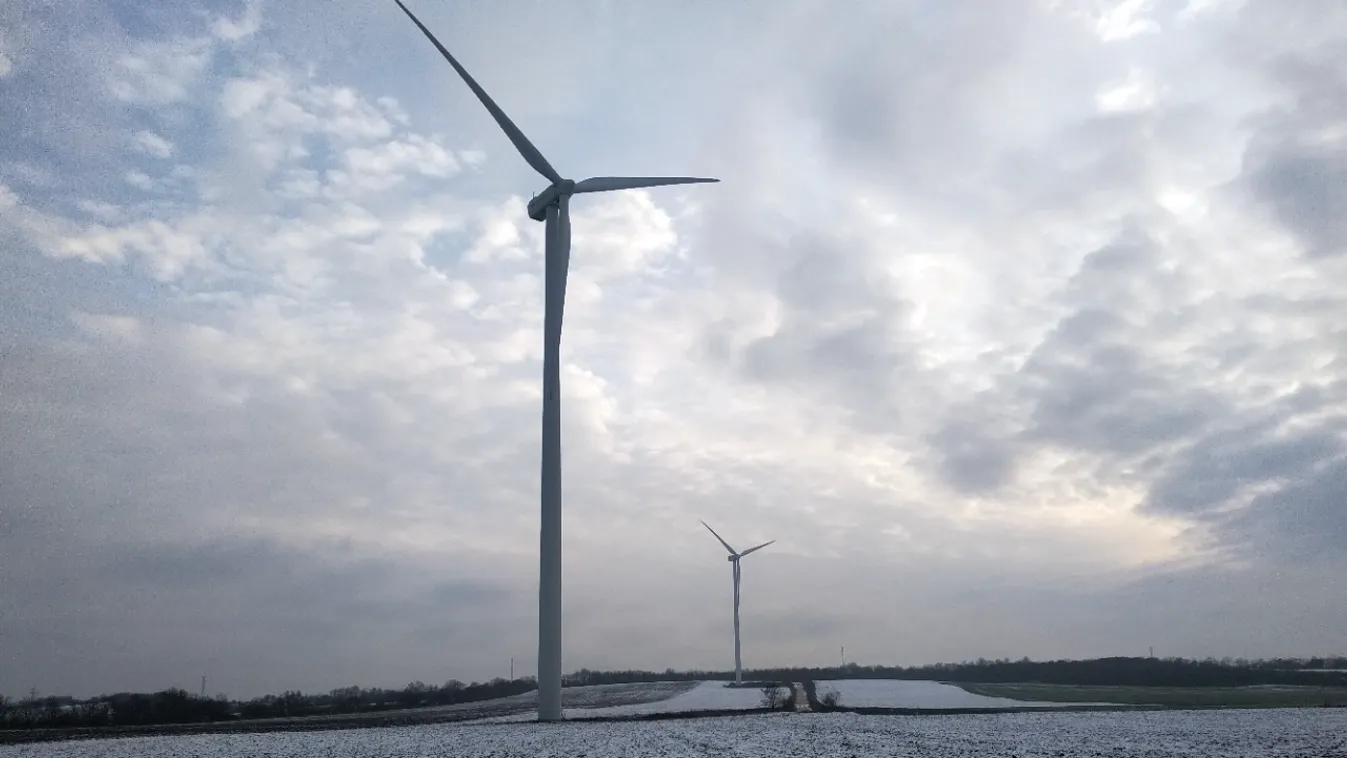 tél hó havazás Magyarország Bábolna szélkerék szélerőmű szélturbina 