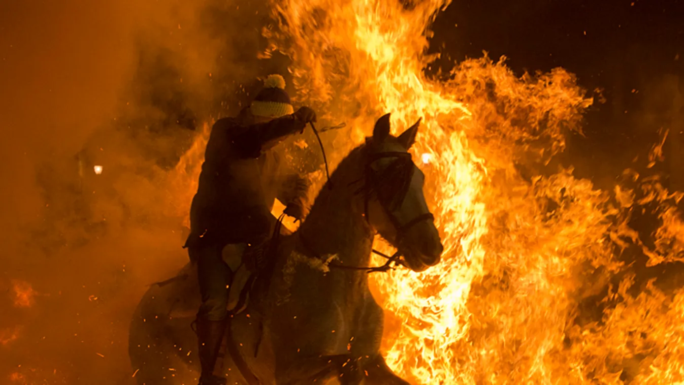 - TOPSHOTS Horizontal OFFBEAT HORSEMAN HORSE FESTIVAL TRADITION ANIMAL ALTERNATIVE CROP
A horseman jumps over a bonfire in the Spanish central village of San Bartolome de Pinares in the province of Avila, Castile and Leon, during the opening of the tradit