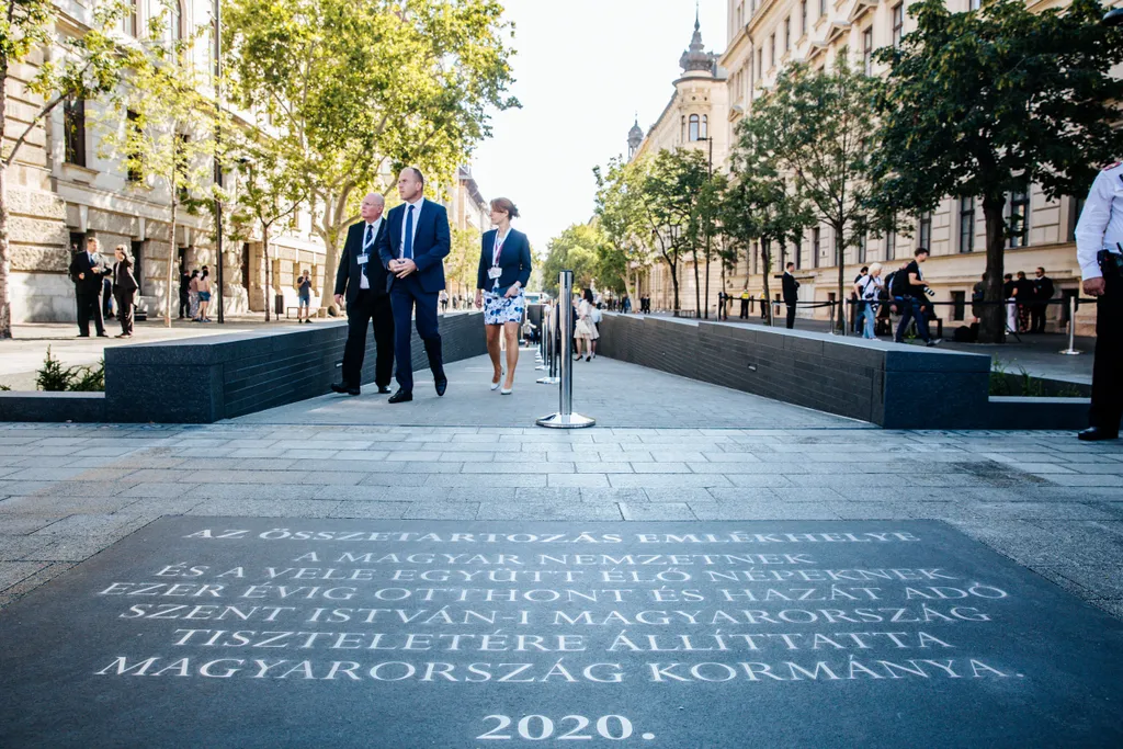 020 augusztus 20. Trianon emlékmű Összetartozás avatása 