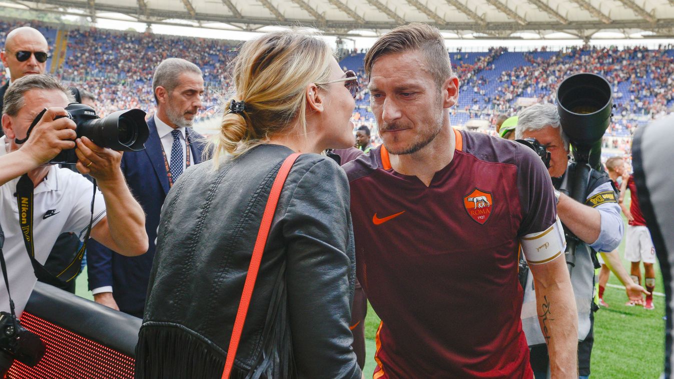 Ilary Blasi Francesco Totti AS Roma 
