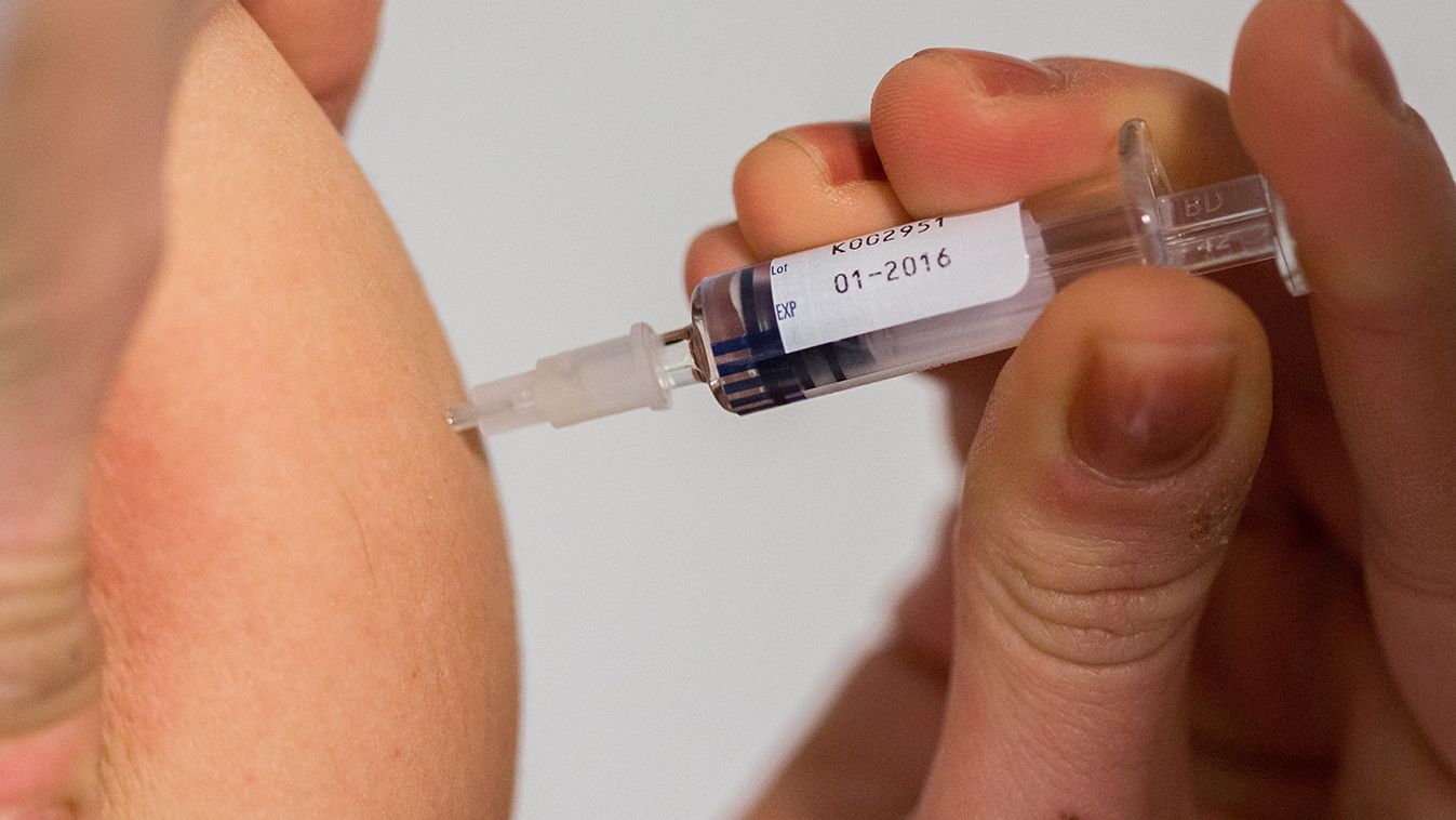 "Holokauszt, amit ebben az országban csinálnak” - halálos méreg a kötelező védőoltásokban? 