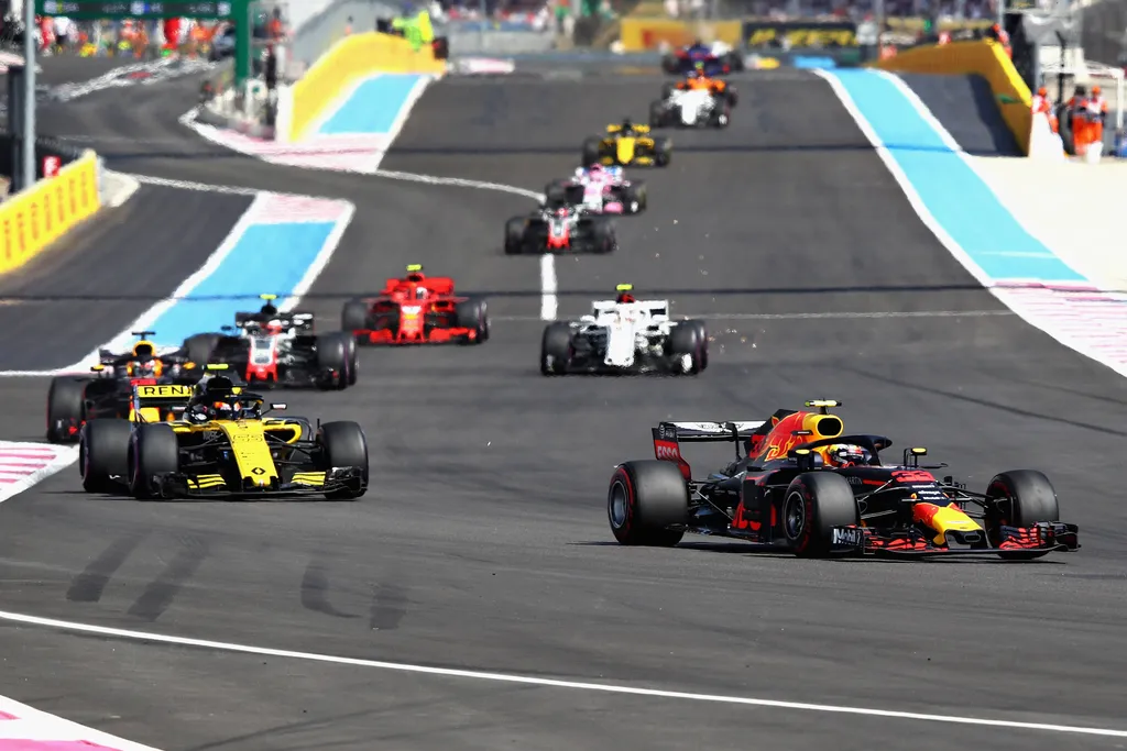 A Forma-1-es Francia Nagydíj, Max Verstappen, Red Bull Racing, Carlos Sainz, Renault Sport Racing 