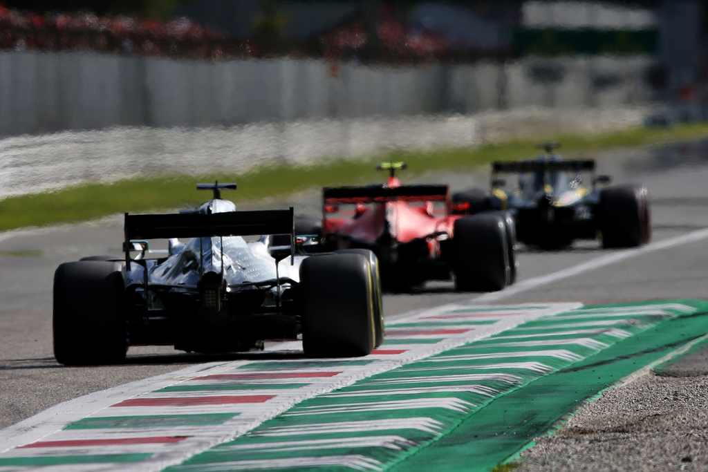 Forma-1, Olasz Nagydíj, Leclerc, Ferrari, Hamilton, Mercedes 
