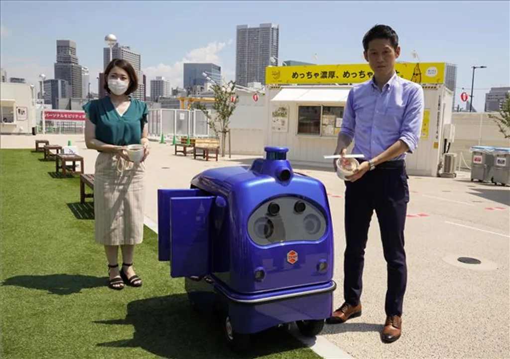 ételszállító robot 