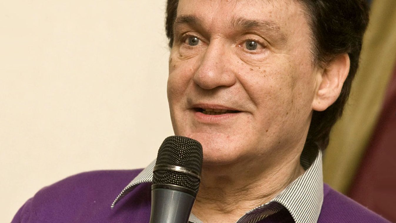 Miklós Tibor, műfordító, dalszerző