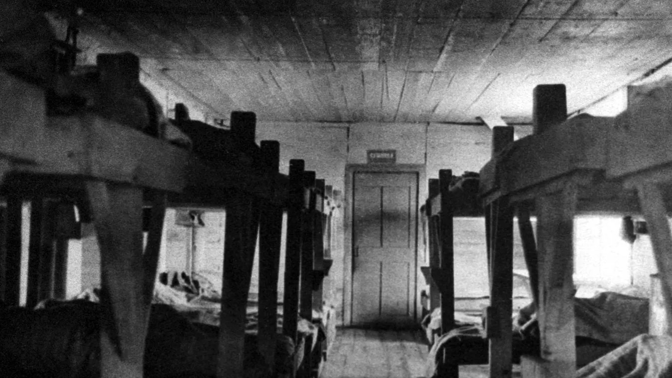 Gulag, Gulág, A barrack in the Panyshevsky work camp door plank beds convicts GULAG HORIZONTAL 