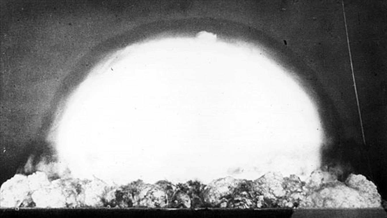 első atomrobbanás 