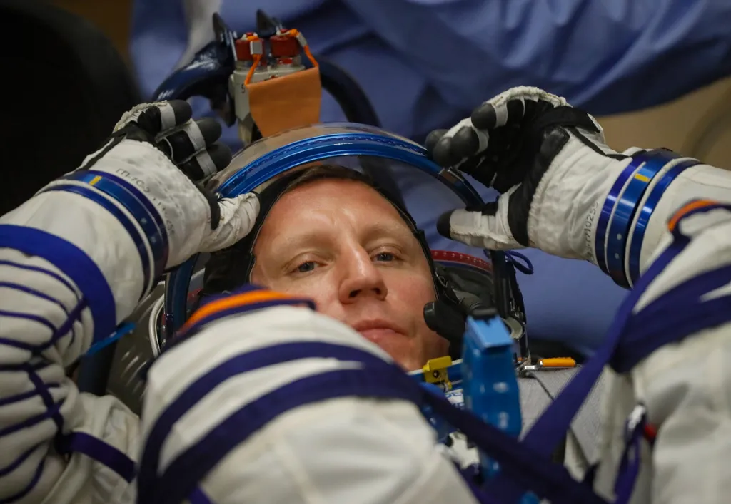 nemzetközi űrállomásra induló Soyuz MS-22 startolása 
