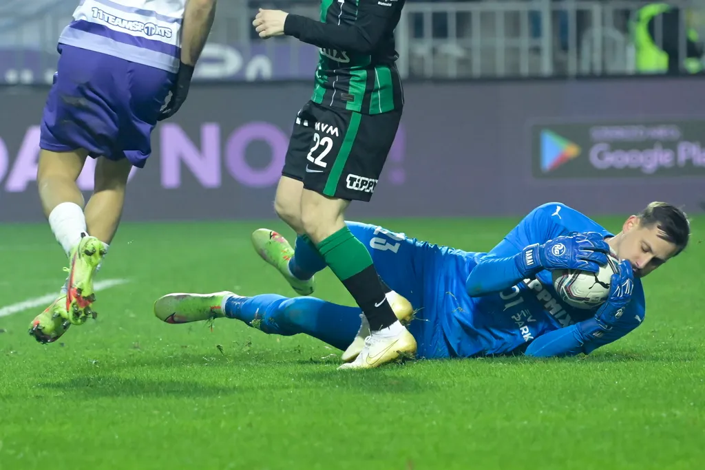 Labdarúgás, OTP Bank Liga, Újpest-Ferencváros 2022.01.30. 