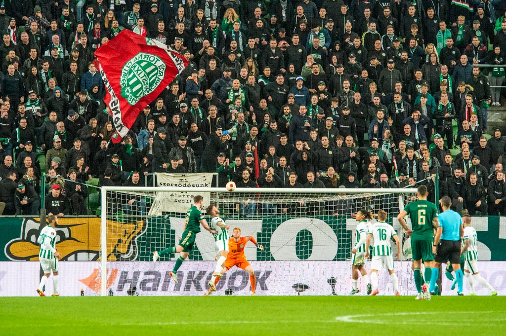 Kép leírása:A Ferencváros labdarúgócsapata csütörtökön 21 órától a skót Celtic ellen lép pályára az Európa-liga csoportkörének 4. fordulójában. Groupama Aréna 