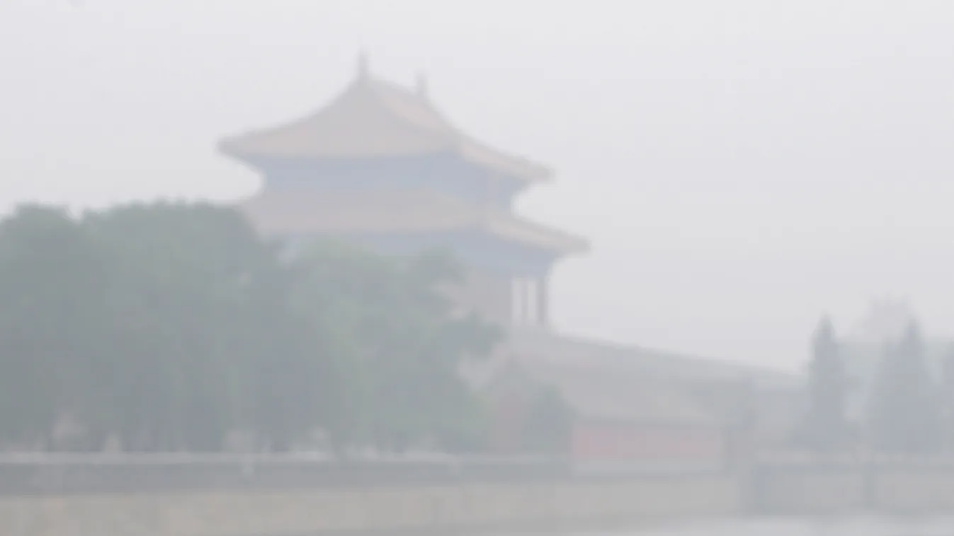 szmog Vertical AIR POLLUTION POLLUTION LAKE CITY FOG FORBIDDEN CITY ILLUSTRATION MONUMENT WOMAN BABY 