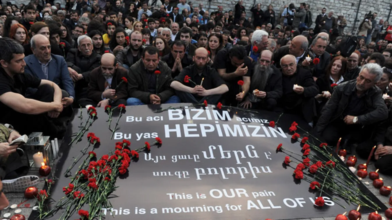 iszlamizált örmények törökországban, az örmény népirtás 95. évfordulójára emlékeznek meg művészek és aktivisták Isztambulban, 2010. április 24-én, először Törökország történetében