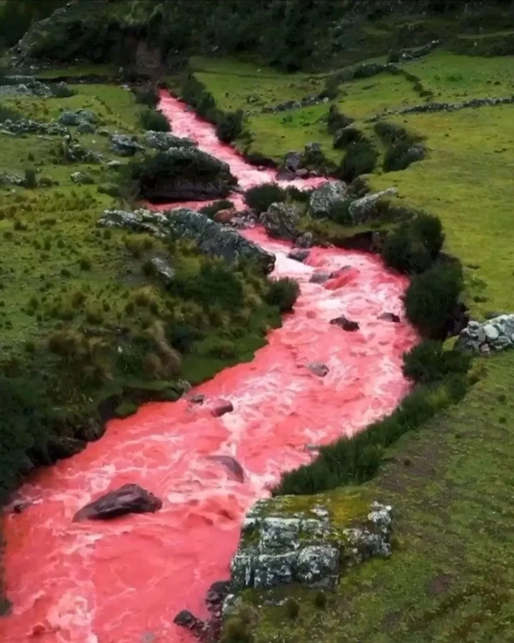 Vörös folyó, Peru 