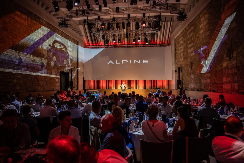 Alpine, F1, sajtótájékoztató, autók, autó, sportautó, sport, Laurent Rossi, formula-1, rendezvény, interjú, interjúk 